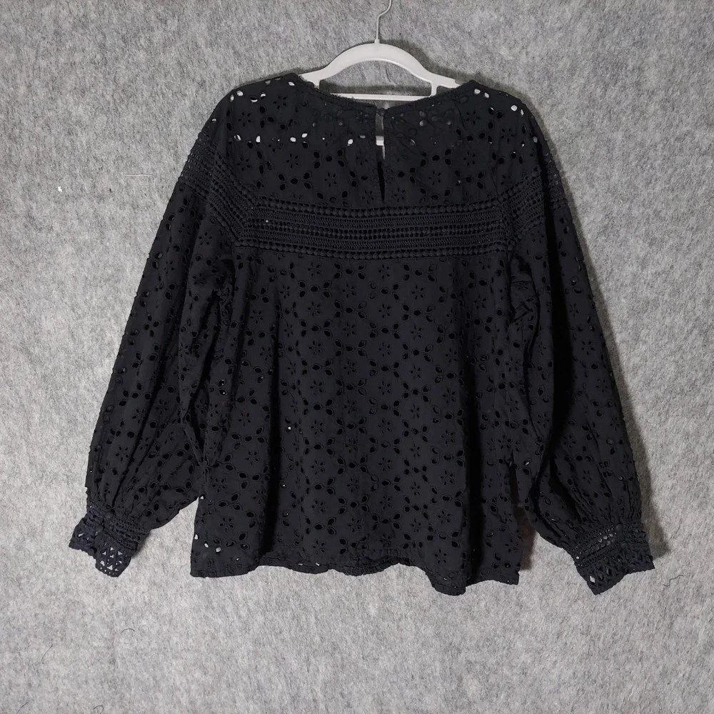 Anthropologie Women Blouse M Black Festival Eyelet Balloon Sleeve Crochet Tunic